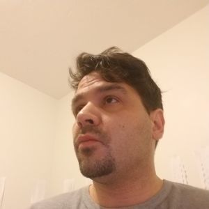 Meet your Posher, Larry